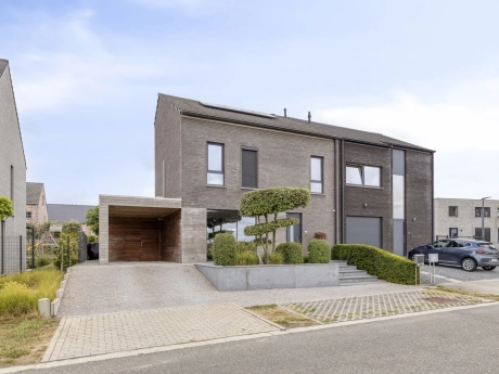 property 7833499 cover photo
