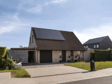 property 7840976 cover photo