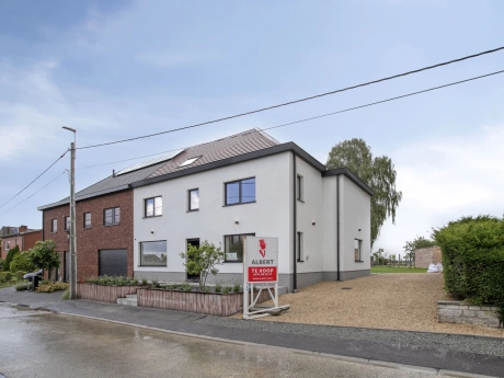 property 7848386 cover photo