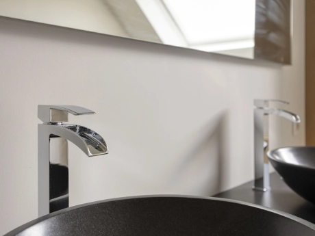 f14a8839145d46998932d7cfaa90cbae thumbnail