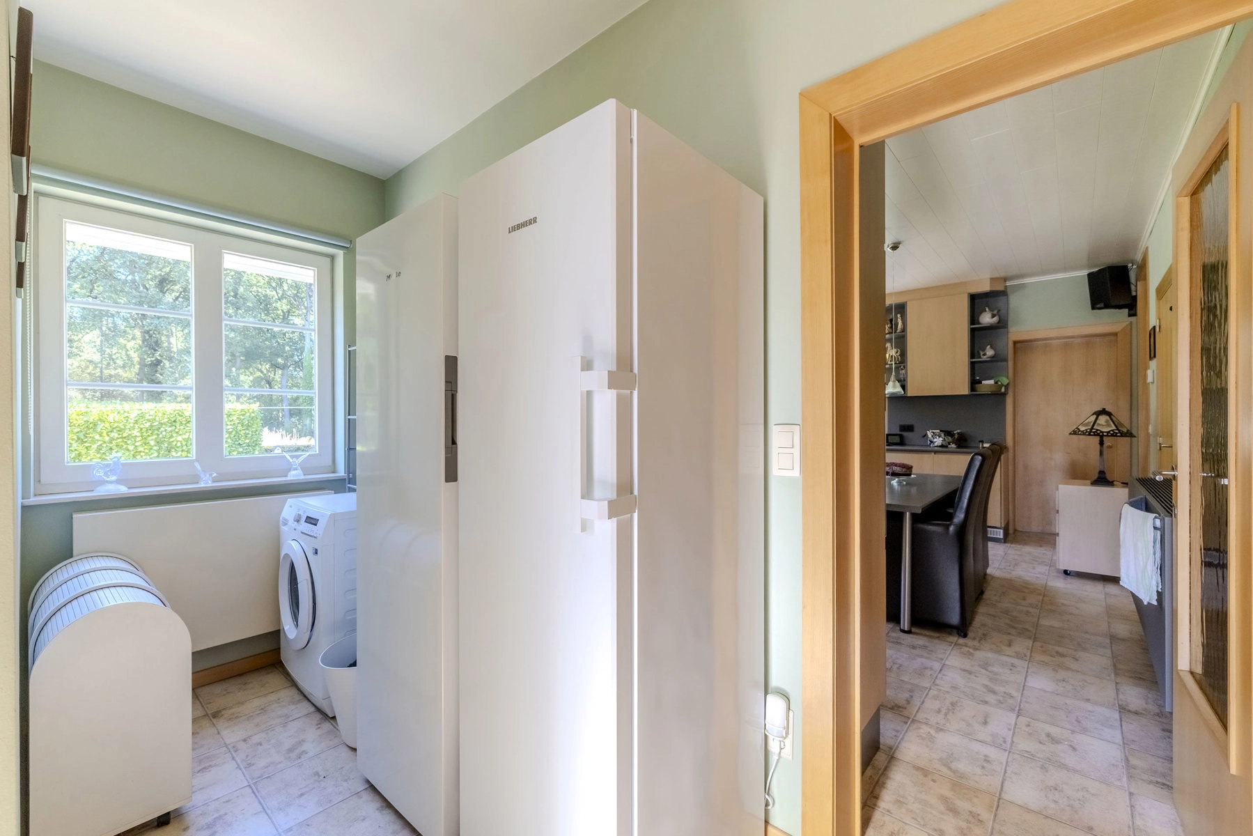 11b613e9a7294d9abded8ffcdb07209c photo