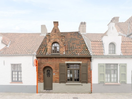 property 7899656 cover photo