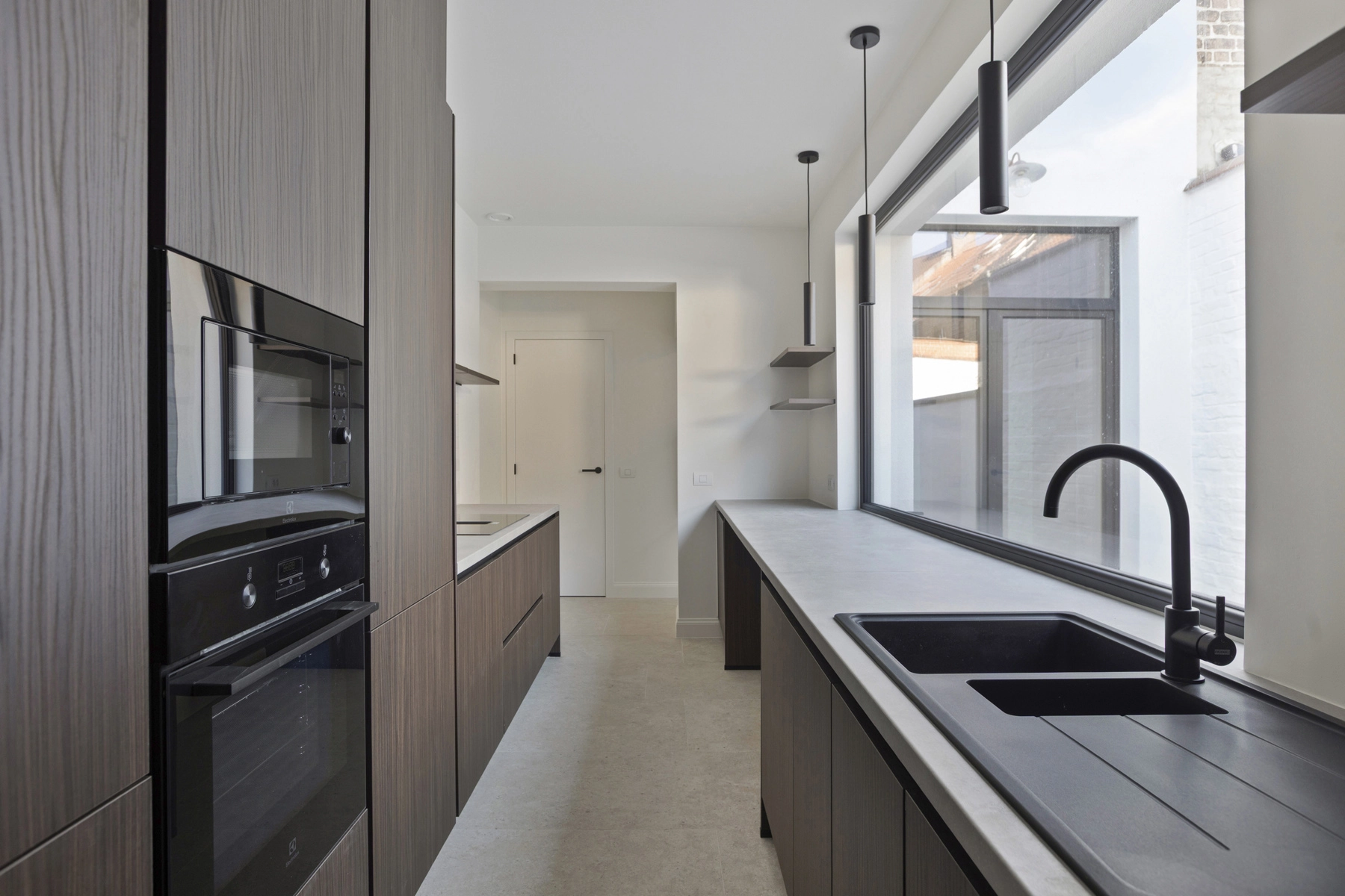 842894aaa5bb4188a74e2fe808f6aff3 photo
