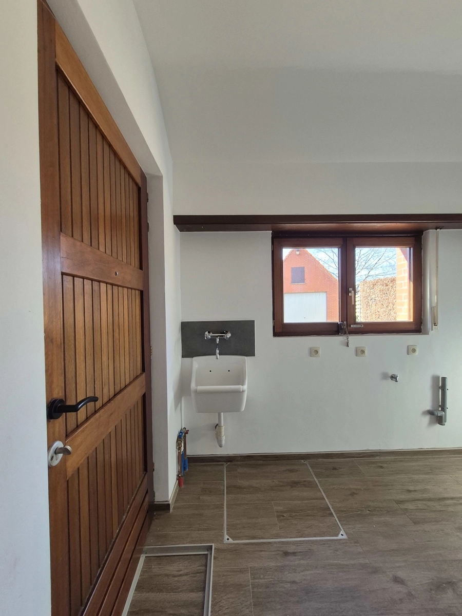4368e0660c8d40bf9d4712f7498ebb56 photo
